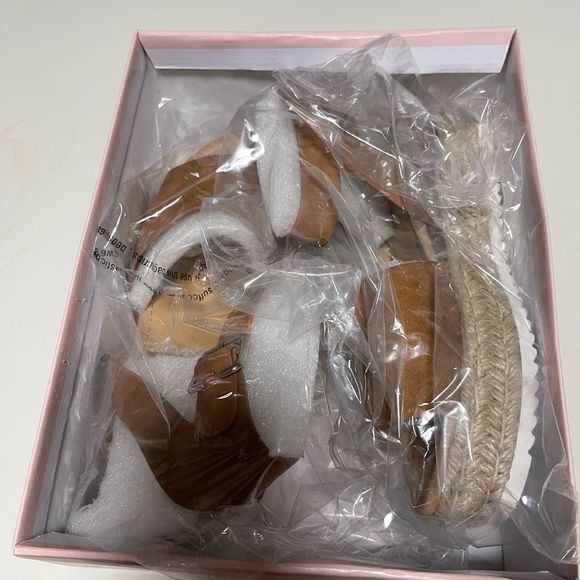 𝅺Espadrille Strap Open Toe Sandals NIB - Picture 7 of 9